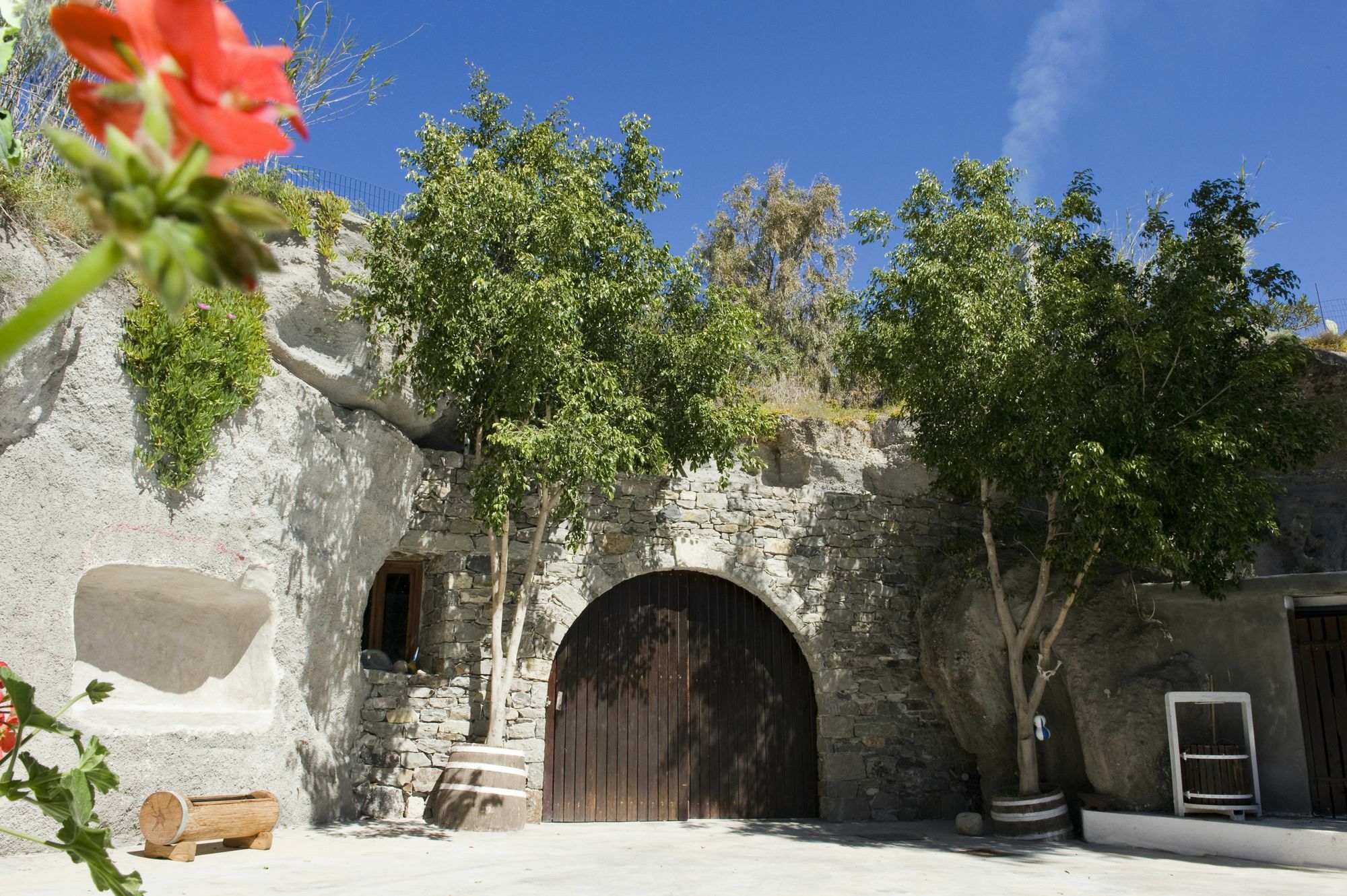 Kostantakis Winery Estate Guest House Pollonia Exterior photo